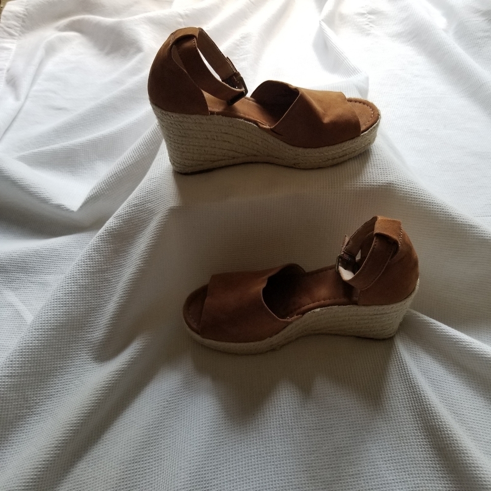 Universal Thread Platform Espadrilles - image 9